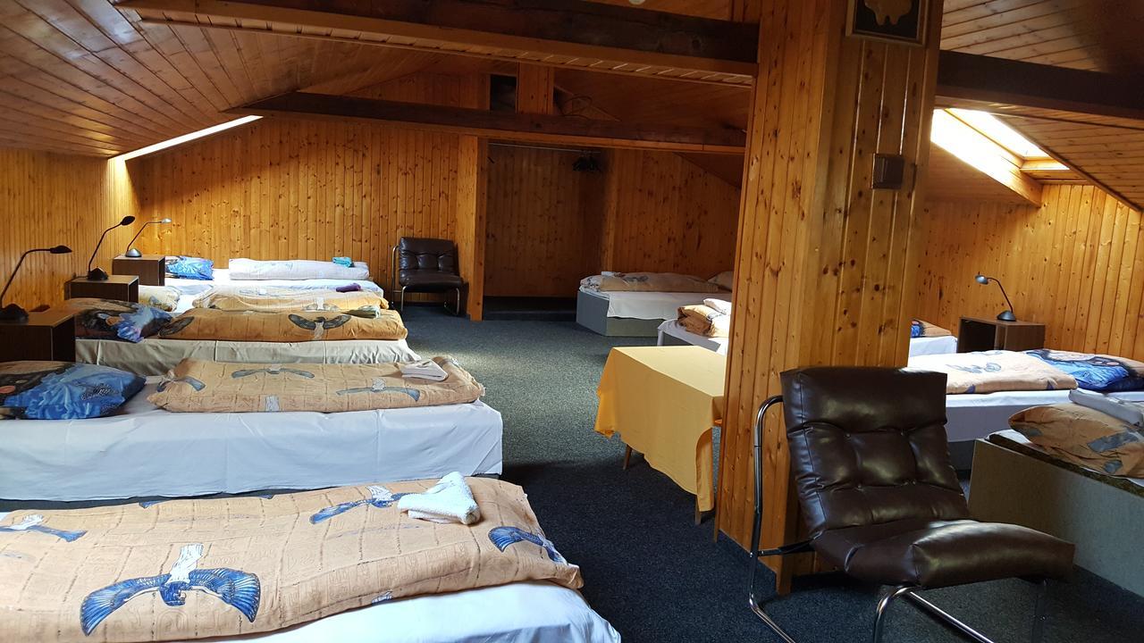 Hotel Posta Дечин Екстер'єр фото