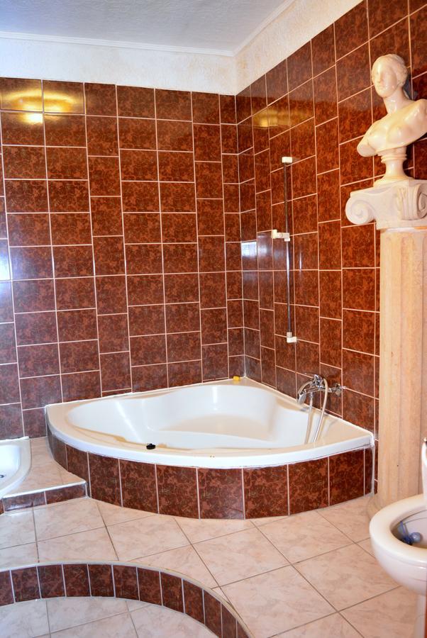 Hotel Posta Дечин Екстер'єр фото