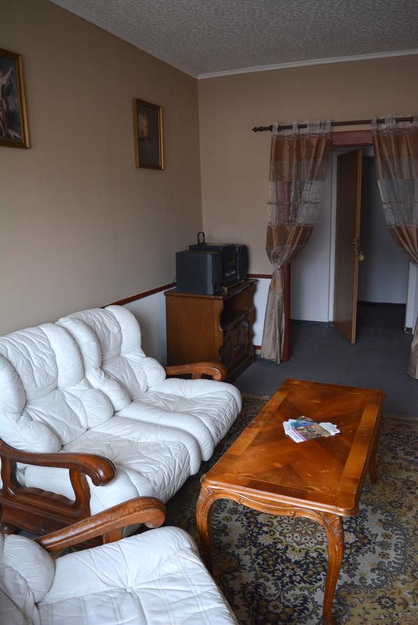 Hotel Posta Дечин Екстер'єр фото